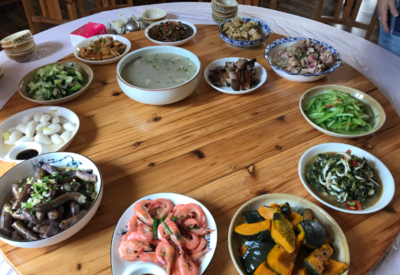 山河屯鐵鍋燉費多少?怎么