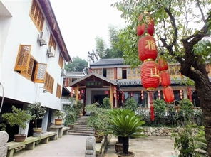 建德航頭 每串紅燈籠就是一個農家樂